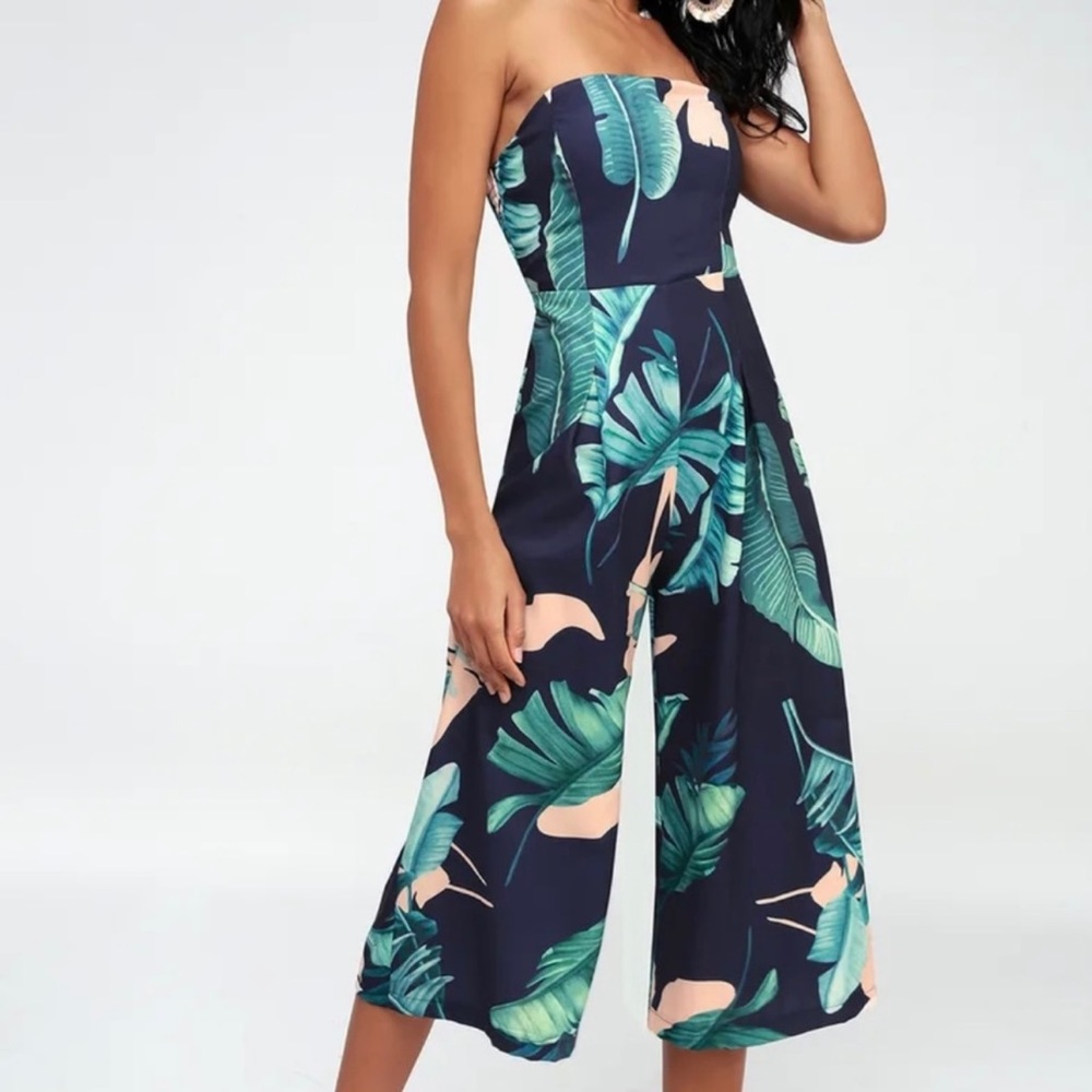 Lulu’s rainforest blooms navy blue print strapless midi jumpsuit